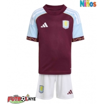 Camiseta Aston Villa Matty Cash #2 Primera Equipación para niños 2025-26 manga corta (+ pantalones cortos)